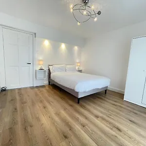  Homestay Deluxe Spacious In Beckton